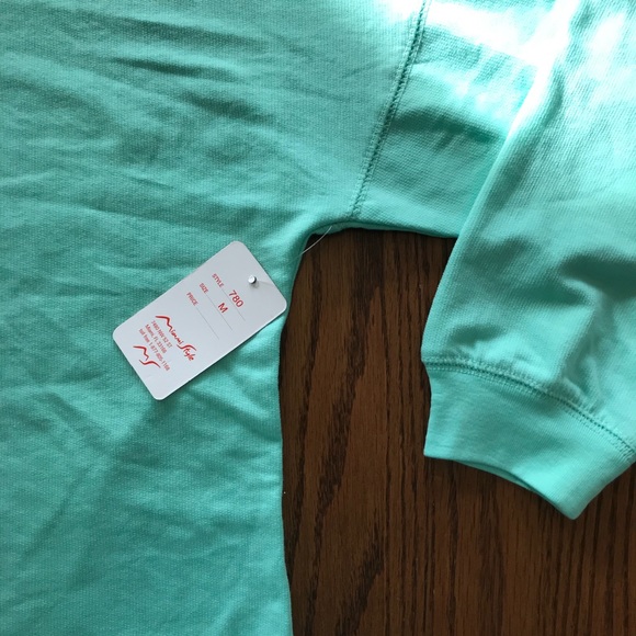 NWT Mint Crew Neck Long Sleeve Tee By Miami Style - Picture 8 of 8